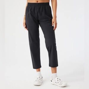 Outdoor Voices Zephyr 26” Pant in Black, Like New